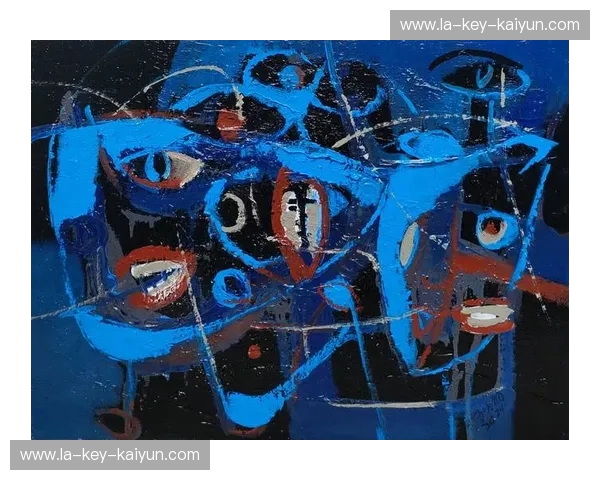 绿茵场上的灵魂碰撞：当翡翠绿的坚韧遇见高卢雄鸡的浪漫